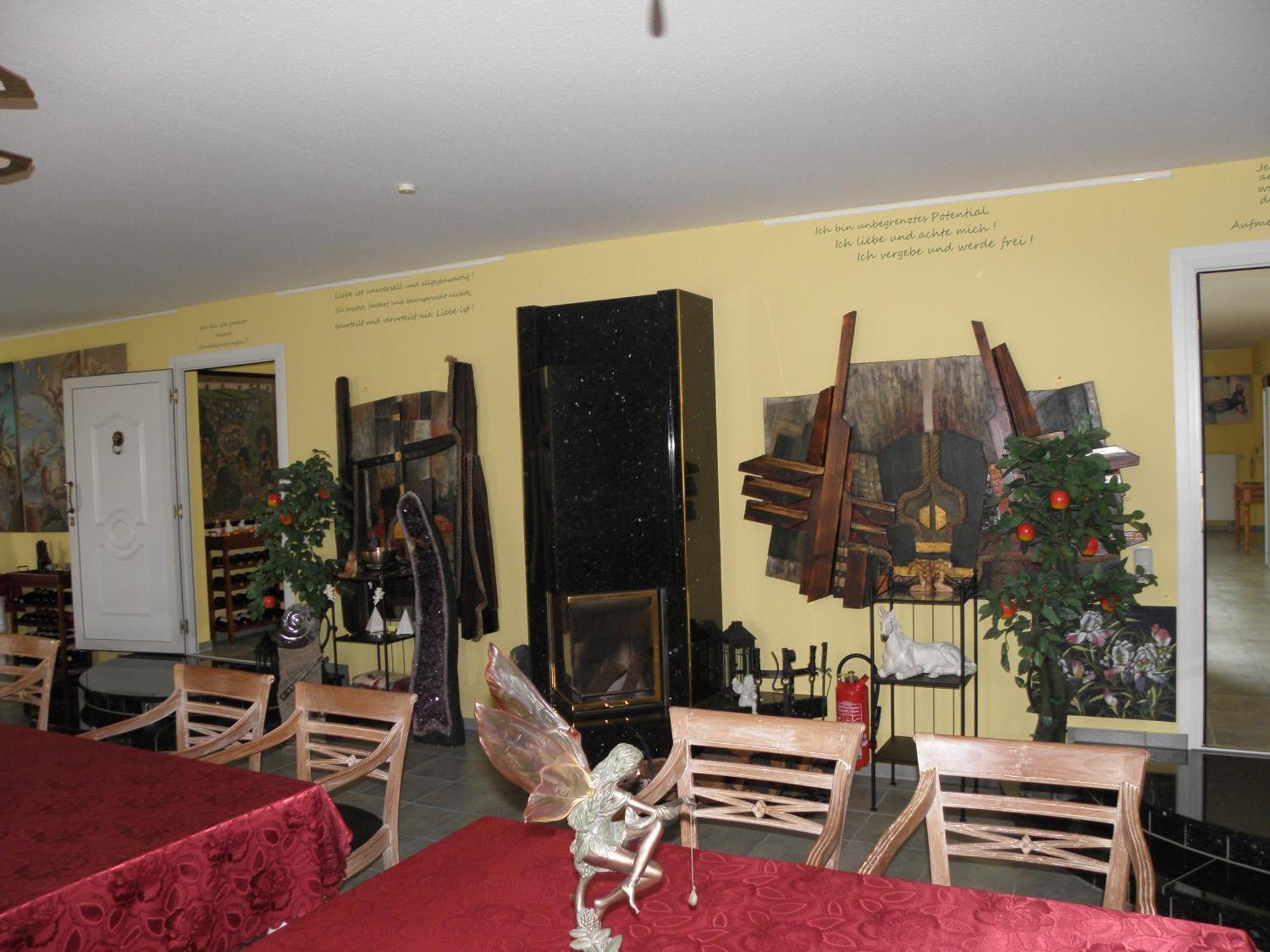 Felixanum Hotel & Galerie Isernhagen Buitenkant foto