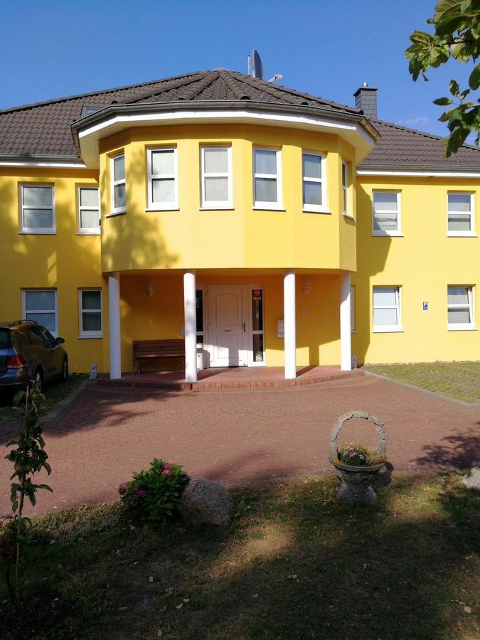 Felixanum Hotel & Galerie Isernhagen Buitenkant foto